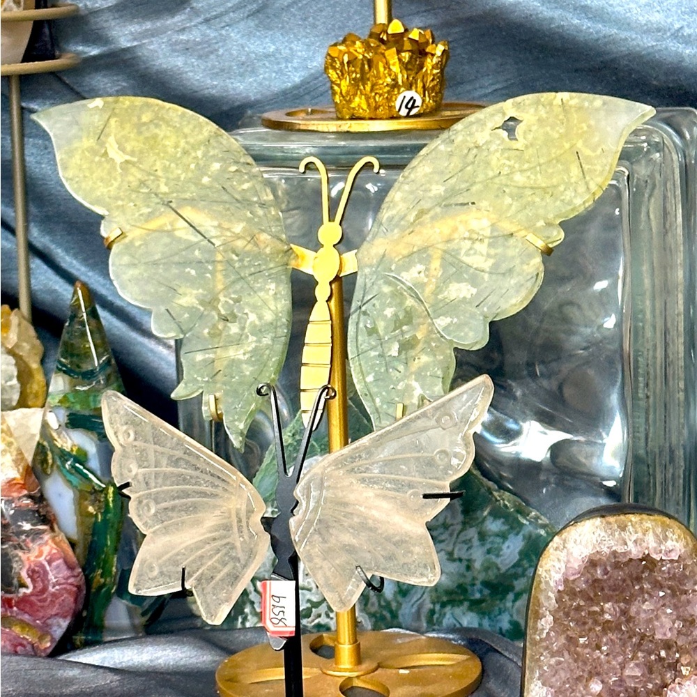 Various sizes and stones of butterfly & dragon wings. hand carved starting @ 30$